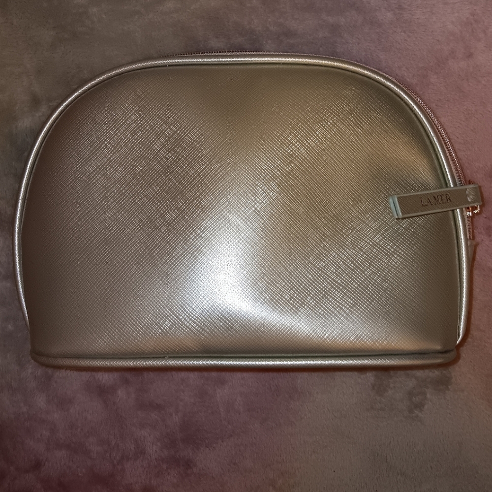 LAMER METALLIC SILVERY PALE MINT MAKEUP BAG